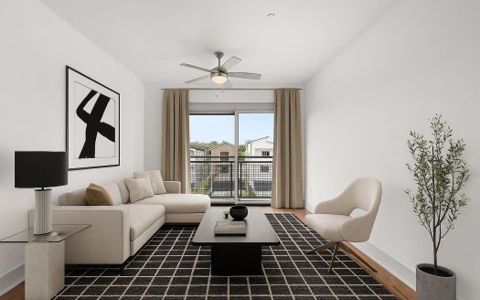 Condo for Sale in Nashville, TN 37203 – 1 Bedroom, 1 Bath – $399900