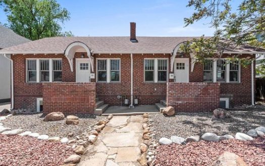 3-Bedroom Townhouse  for Rent in Denver, CO 80211 – $2400/mo | 2 Baths | Updated 2025