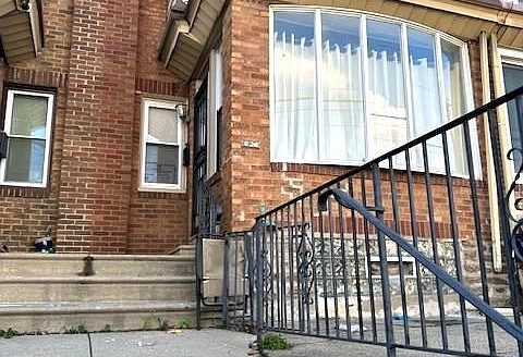 Townhouse for Sale in Philadelphia, PA 19124 – 3 Bedrooms, 2 Baths – $210000