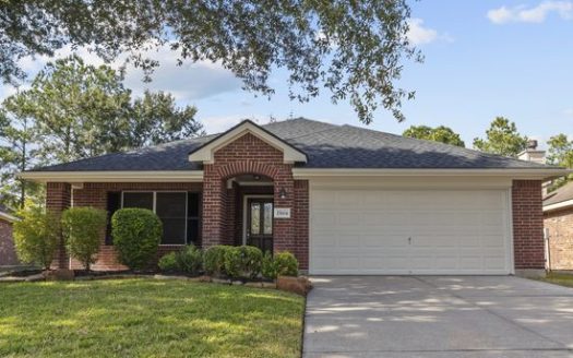 4-Bedroom Single Family Home for Rent in Kingwood, TX 77339 – $2475/mo | 2 Baths | Updated 2025