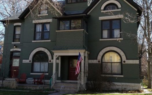 1-Bedroom Apartment for Rent in Denver, CO 80218 – $1000/mo | 1 Baths | Updated 2025