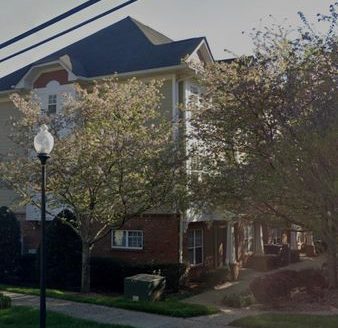3-Bedroom Townhouse for Rent in Charlotte, NC 28204 – $2150/mo | 4 Baths | Updated 2025