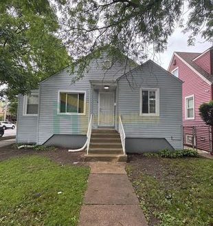 4-Bedroom Single Family Home for Rent in Chicago, IL 60628 – $2300/mo | 2 Baths | Updated 2025