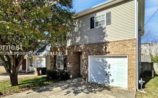 3-Bedroom Single Family Home for Rent in Nashville, TN 37209 – $2795/mo | 3 Baths | Updated 2025