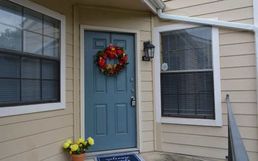 Condo for Sale in San Antonio, TX 78230 – 1 Bedroom, 1 Bath – $135500