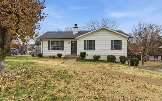 Single Family Home for Sale in Nashville, TN 37207 – 3 Bedrooms, 2 Baths – $325000