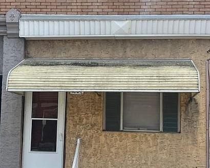 Townhouse for Sale in Philadelphia, PA 19124 – 3 Bedrooms, 2 Baths – $105900