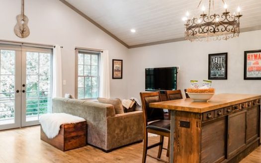 1-Bedroom Apartment  for Rent in Nashville, TN 37215 – $2600/mo | 1 Baths | Updated 2025