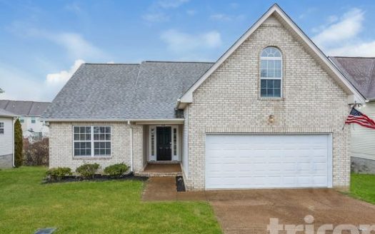 3-Bedroom Single Family Home for Rent in Nashville, TN 37217 – $2049/mo | 2 Baths | Updated 2025