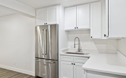 3-Bedroom Townhouse for Rent in Phoenix, AZ 85020 – $1700/mo | 1 Baths | Updated 2025