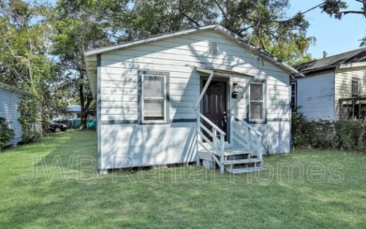 2-Bedroom Apartment for Rent in Jacksonville, FL 32209 – $648/mo | 1 Baths | Updated 2025