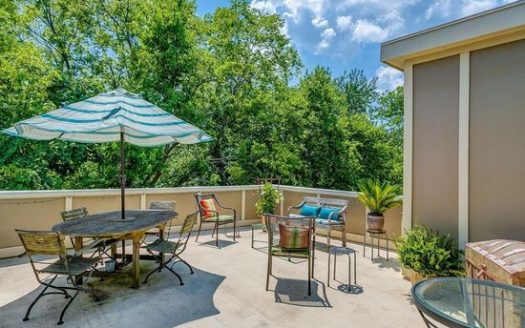 3-Bedroom Townhouse  for Rent in Nashville, TN 37216 – $2800/mo | 4 Baths | Updated 2025