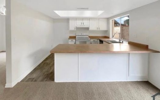 4-Bedroom Townhouse for Rent in Phoenix, AZ 85023 – $2650/mo | 3 Baths | Updated 2025