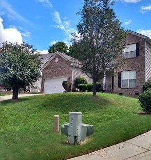 5-Bedroom Single Family Home for Rent in Charlotte, NC 28214 – $2795/mo | 4 Baths | Updated 2025