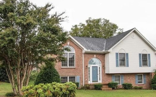 4-Bedroom Single Family Home for Rent in Nashville, TN 37214 – $2675/mo | 3 Baths | Updated 2025