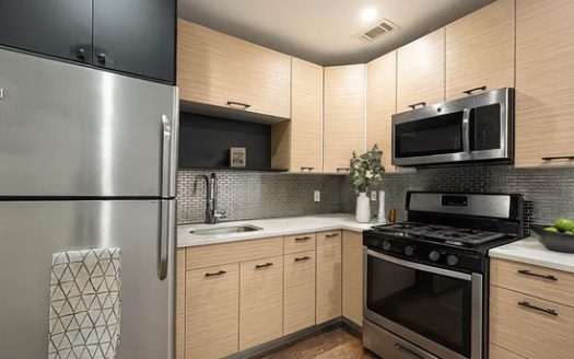 5-Bedroom Apartment for Rent in Ridgewood, NY 11385 – $4995/mo | 4 Baths | Updated 2025