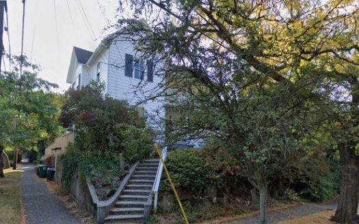 3-Bedroom Apartment  for Rent in Seattle, WA 98105 – $2795/mo | 1 Baths | Updated 2025