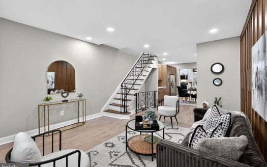 Townhouse for Sale in Philadelphia, PA 19148 – 3 Bedrooms, 2 Baths – $320000