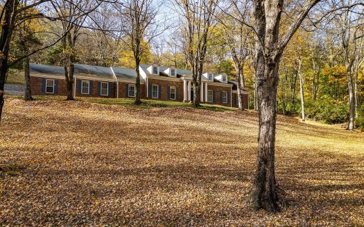 Single Family Home for Sale in Nashville, TN 37215 – 6 Bedrooms, 8 Baths – $2800000