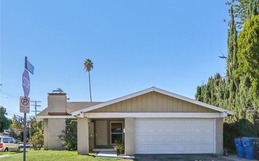 Single Family Home for Sale in Winnetka, CA 91306 – 4 Bedrooms, 2 Baths – $829900