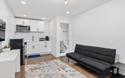 1-Bedroom Apartment for Rent in Nashville, TN 37207 – $1300/mo | 1 Baths | Updated 2025