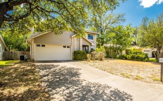 3-Bedroom Single Family Home for Rent in Austin, TX 78759 – $2100/mo | 3 Baths | Updated 2025