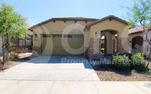 3-Bedroom Single Family Home for Rent in Phoenix, AZ 85037 – $1950/mo | 2 Baths | Updated 2025