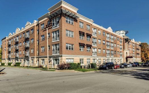 Condo for Sale in Nashville, TN 37212 – 2 Bedrooms, 2 Baths – $435000