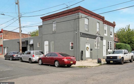 Multi Family Home for Sale in Philadelphia, PA 19140 – 3 Bedrooms, 3 Baths – $379999