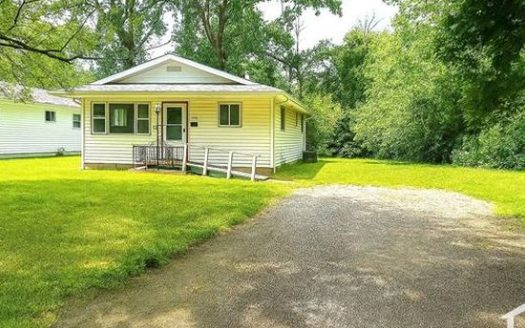 3-Bedroom Single Family Home for Rent in Indianapolis, IN 46218 – $1749/mo | 1 Baths | Updated 2025