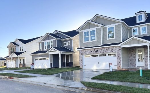 Single Family Home for Sale in Nashville, TN 37214 – 4 Bedrooms, 4 Baths – $513990