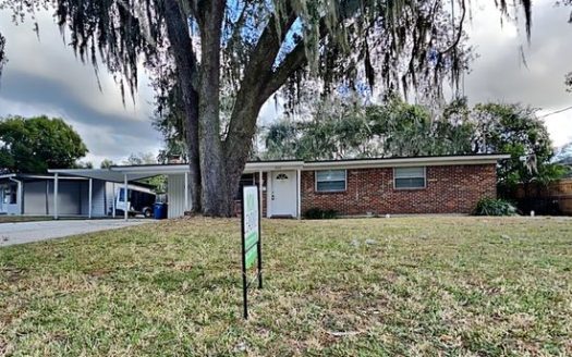 3-Bedroom Single Family Home for Rent in Jacksonville, FL 32218 – $1595/mo | 2 Baths | Updated 2025