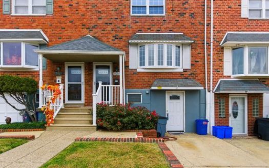 3-Bedroom Townhouse  for Rent in Philadelphia, PA 19154 – $2850/mo | 4 Baths | Updated 2025