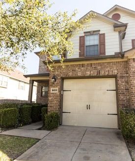 3-Bedroom Townhouse for Rent in Houston, TX 77072 – $1700/mo | 3 Baths | Updated 2025