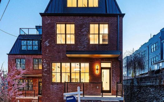 Single Family Home for Sale in Philadelphia, PA 19128 – 4 Bedrooms, 5 Baths – $1540000