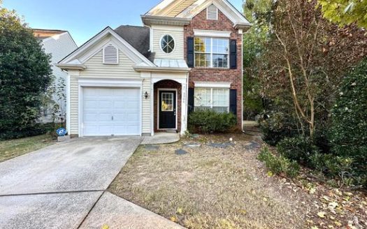 3-Bedroom Single Family Home for Rent in Charlotte, NC 28270 – $1990/mo | 3 Baths | Updated 2025