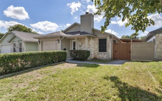 3-Bedroom Single Family Home for Rent in Austin, TX 78727 – $1995/mo | 2 Baths | Updated 2025