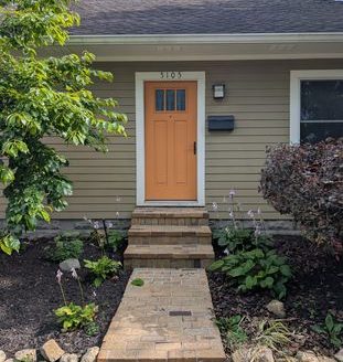 2-Bedroom Single Family Home for Rent in Indianapolis, IN 46219 – $1850/mo | 2 Baths | Updated 2025