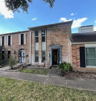 2-Bedroom Condo  for Rent in Houston, TX 77096 – $1600/mo | 2 Baths | Updated 2025