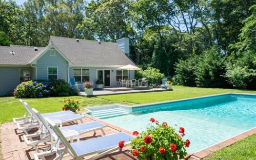 3-Bedroom Single Family Home for Rent in East Hampton, NY 11937 – $15000/mo | 2 Baths | Updated 2025