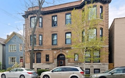 2-Bedroom Apartment  for Rent in Chicago, IL 60614 – $4200/mo | 2 Baths | Updated 2025