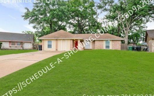 3-Bedroom Single Family Home for Rent in Houston, TX 77088 – $1850/mo | 2 Baths | Updated 2025