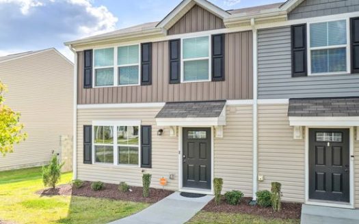 3-Bedroom Townhouse  for Rent in Nashville, TN 37207 – $1950/mo | 3 Baths | Updated 2025