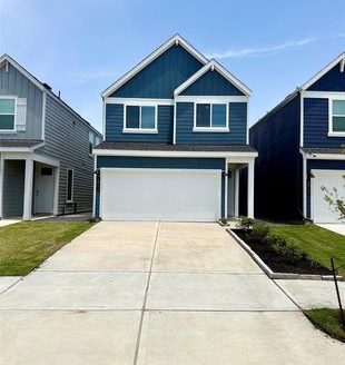 3-Bedroom Townhouse for Rent in Houston, TX 77051 – $2400/mo | 3 Baths | Updated 2025