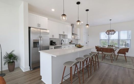 3-Bedroom Apartment for Rent in Nashville, TN 37210 – $2500/mo | 3 Baths | Updated 2025