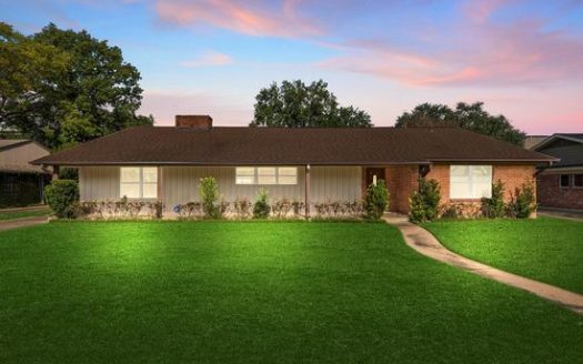 3-Bedroom Single Family Home for Rent in Houston, TX 77027 – $4750/mo | 2 Baths | Updated 2025