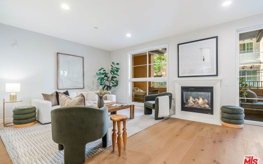 Condo for Sale in Playa Vista, CA 90094 – 2 Bedrooms, 3 Baths – $1250000