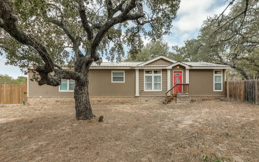 Manufactured for Sale in Von Ormy, TX 78073 – 3 Bedrooms, 2 Baths – $265000
