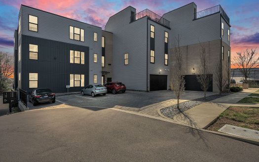 Condo for Sale in Nashville, TN 37209 – 1 Bedroom, 1 Bath – $298500
