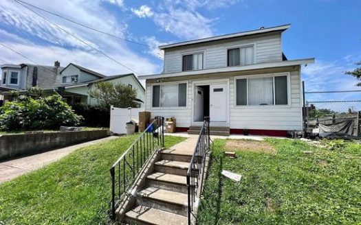 3-Bedroom Single Family Home for Rent in Philadelphia, PA 19152 – $2200/mo | 2 Baths | Updated 2025